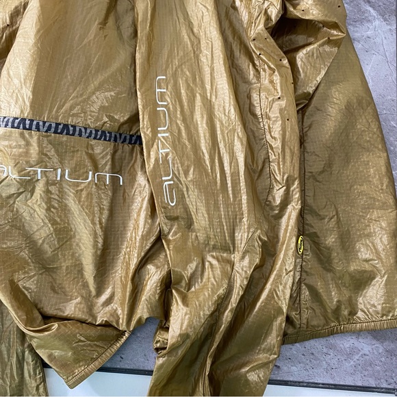 Mavic Cycling Jacket Women’s Medium Gold‎ Altium Vented Lightweight Bike Sports - Picture 16 of 16